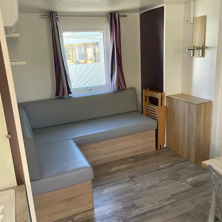 Апартаменты La 4 Etoiles A Emplacement E17 3ch 1sdb 6 Personnes *